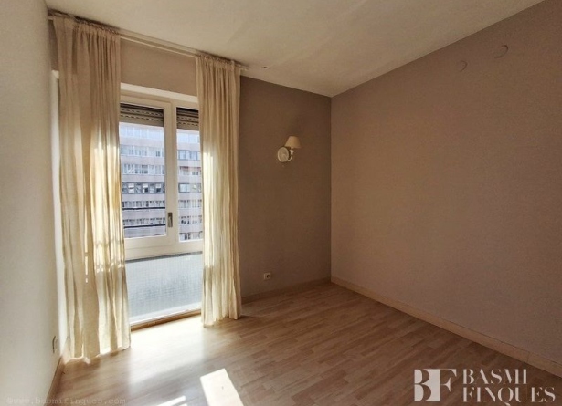 <es>HABITACIÓN</es><ca>HABITACIÓN</ca><en>HABITACIÓN</en><fr>HABITACIÓN</fr>