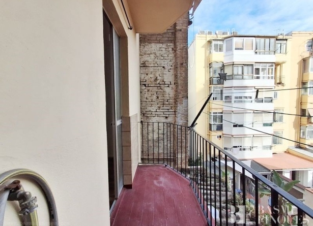 <es>image012</es><ca>image012</ca><en>image012</en><fr>image012</fr>