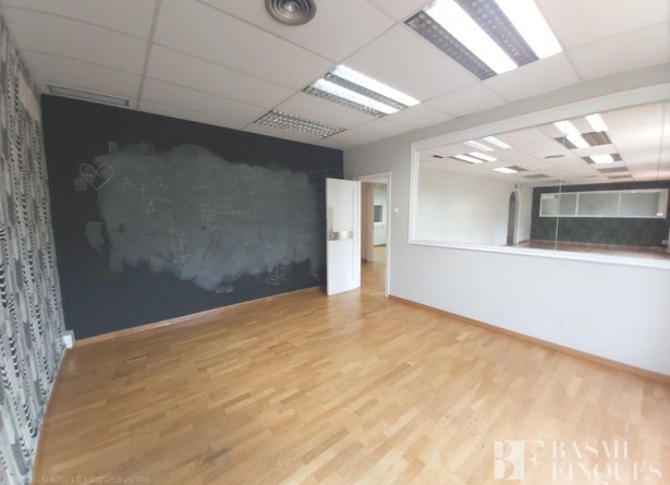 <es>image012</es><ca>image012</ca><en>image012</en><fr>image012</fr>