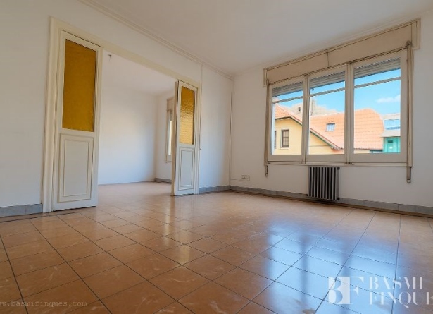 <es>image001</es><ca>image001</ca><en>image001</en><fr>image001</fr>