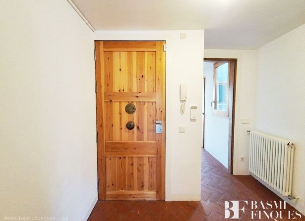 <es>ENTRADA</es><ca>ENTRADA</ca><en>ENTRADA</en><fr>ENTRADA</fr>