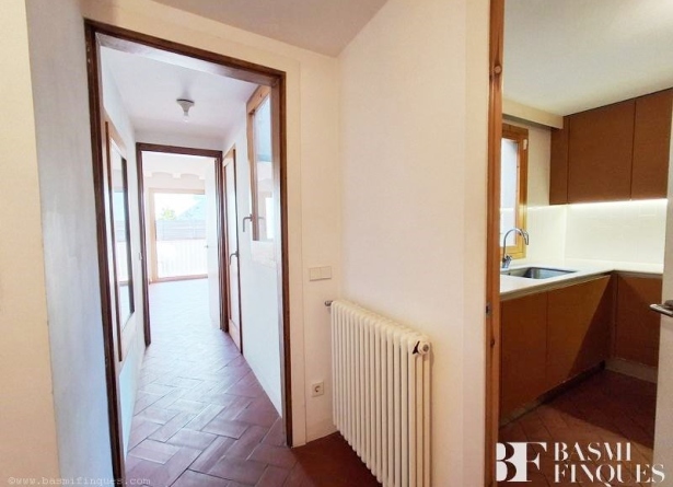 <es>PASILLO -COCINA</es><ca>PASILLO -COCINA</ca><en>PASILLO -COCINA</en><fr>PASILLO -COCINA</fr>