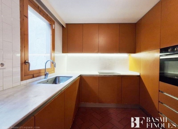 <es>COCINA</es><ca>COCINA</ca><en>COCINA</en><fr>COCINA</fr>