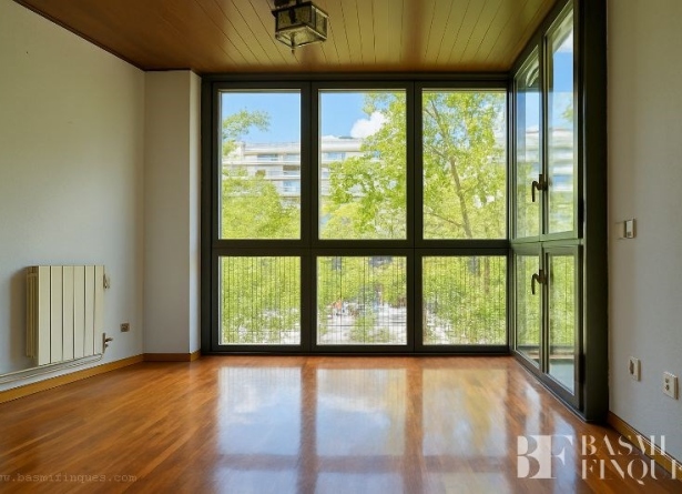 <es>image004</es><ca>image004</ca><en>image004</en><fr>image004</fr>