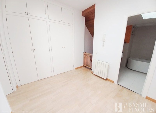 <es>DISTRIBUIDOR</es><ca>DISTRIBUIDOR</ca><en>DISTRIBUIDOR</en><fr>DISTRIBUIDOR</fr>