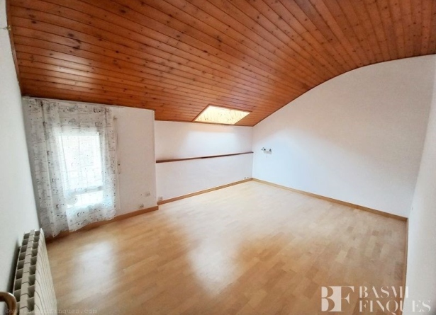 <es>HABITACIÓN DOBLE 1</es><ca>HABITACIÓN DOBLE 1</ca><en>HABITACIÓN DOBLE 1</en><fr>HABITACIÓN DOBLE 1</fr>