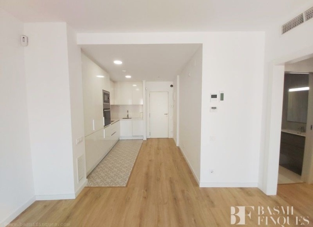 <es>SALÓN-COMEDOR- COCINA</es><ca>SALÓN-COMEDOR- COCINA</ca><en>SALÓN-COMEDOR- COCINA</en><fr>SALÓN-COMEDOR- COCINA</fr>