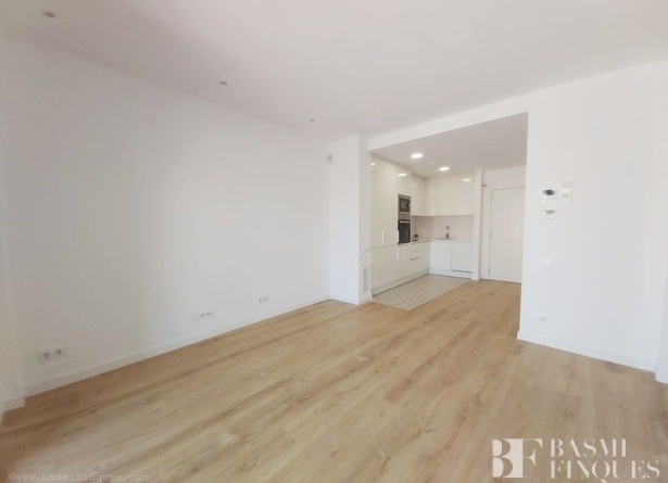 <es>SALÓN-COMEDOR- COCINA</es><ca>SALÓN-COMEDOR- COCINA</ca><en>SALÓN-COMEDOR- COCINA</en><fr>SALÓN-COMEDOR- COCINA</fr>