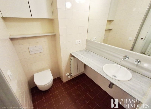 <es>BAÑO COMPLETO</es><ca>BAÑO COMPLETO</ca><en>BAÑO COMPLETO</en><fr>BAÑO COMPLETO</fr>