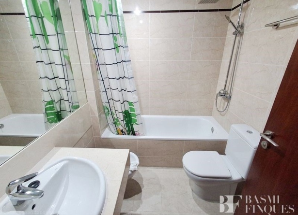 <es>BAÑO</es><ca>BAÑO</ca><en>BAÑO</en><fr>BAÑO</fr>