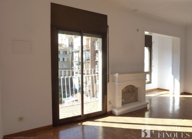 <es>P1420265</es><ca>P1420265</ca><en>P1420265</en><fr>P1420265</fr>