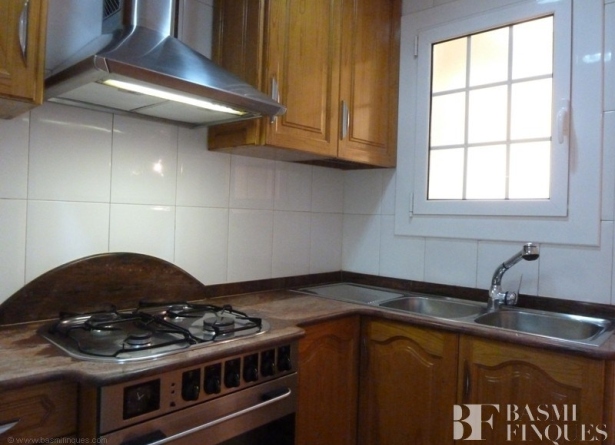 <es>COCINA</es><ca>COCINA</ca><en>COCINA</en><fr>COCINA</fr>