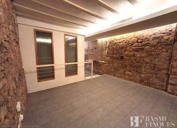 <es>PLANTA PIE DE CALLE</es><ca>PLANTA PIE DE CALLE</ca><en>PLANTA PIE DE CALLE</en><fr>PLANTA PIE DE CALLE</fr>