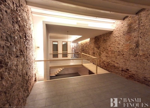 <es>PLANTA PIE DE CALLE</es><ca>PLANTA PIE DE CALLE</ca><en>PLANTA PIE DE CALLE</en><fr>PLANTA PIE DE CALLE</fr>