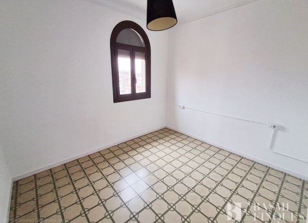 <es>HABITACIÓN</es><ca>HABITACIÓN</ca><en>HABITACIÓN</en><fr>HABITACIÓN</fr>