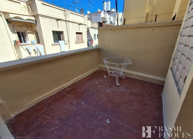 <es>TERRAZA</es><ca>Terrassa</ca><en>TERRAZA</en><fr>TERRAZA</fr>