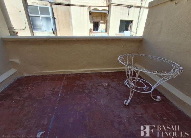 <es>TERRAZA</es><ca>Terrassa</ca><en>TERRAZA</en><fr>TERRAZA</fr>
