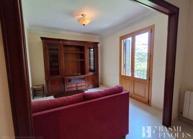 <es>SALÓN-COMEDOR</es><ca>SALÓN-COMEDOR</ca><en>SALÓN-COMEDOR</en><fr>SALÓN-COMEDOR</fr>