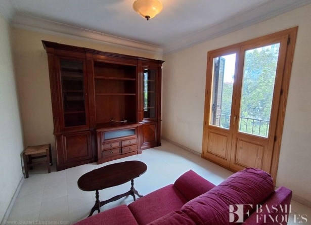 <es>SALÓN-COMEDOR</es><ca>SALÓN-COMEDOR</ca><en>SALÓN-COMEDOR</en><fr>SALÓN-COMEDOR</fr>