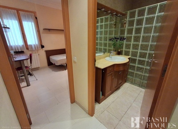 <es>VISTA DE HABITACIÓN Y BAÑO</es><ca>VISTA DE HABITACIÓN Y BAÑO</ca><en>VISTA DE HABITACIÓN Y BAÑO</en><fr>VISTA DE HABITACIÓN Y BAÑO</fr>
