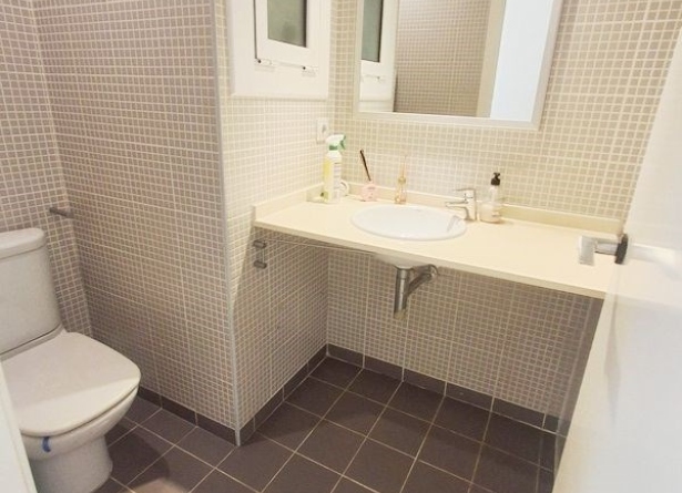 <es>BAÑO</es><ca>BAÑO</ca><en>BAÑO</en><fr>BAÑO</fr>