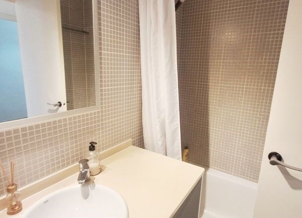 <es>BAÑO</es><ca>BAÑO</ca><en>BAÑO</en><fr>BAÑO</fr>